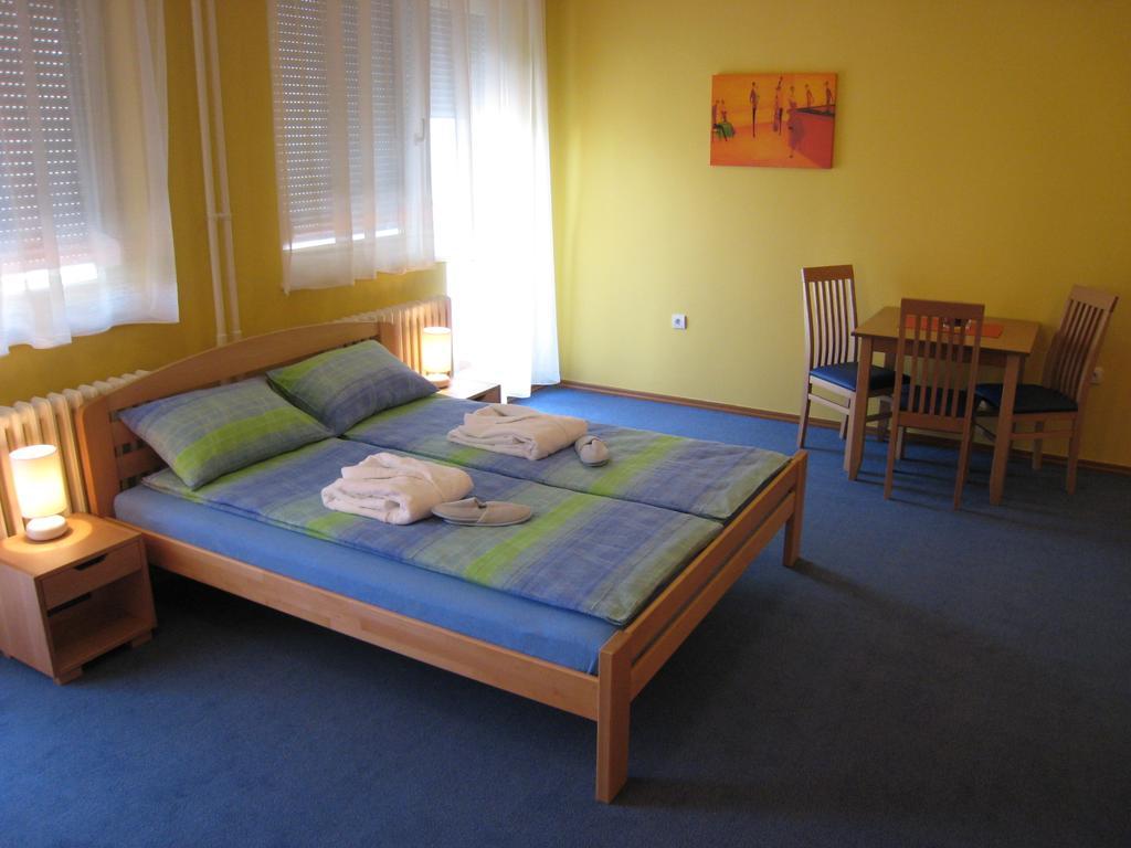 Spirit Apartments Belgrád Szoba fotó